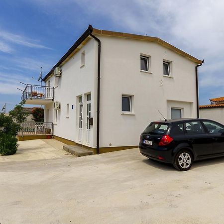 Apartments Mirko I Anda Donji Okrug  エクステリア 写真